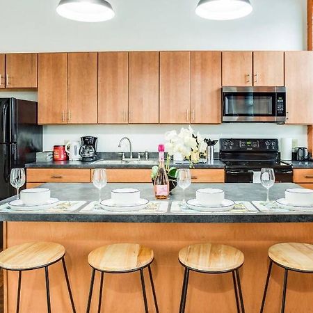 Centric Ny Style Loft W/King Bed Apartment Rochester Exterior photo